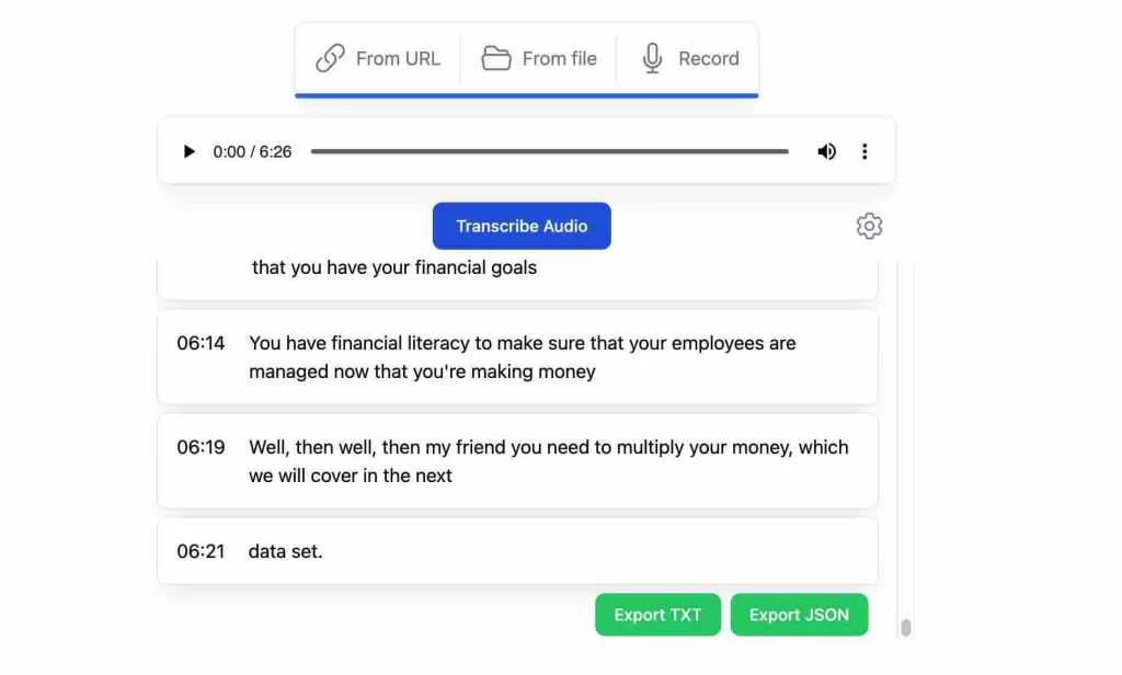 A conversão de voz em texto, também conhecida como reconhecimento de voz ou reconhecimento de fala, é uma tecnologia que converte palavras faladas em texto escrito. Utiliza algoritmos sofisticados e inteligência artificial para compreender e transcrever o discurso humano em tempo real ou a partir de ficheiros de áudio gravados.